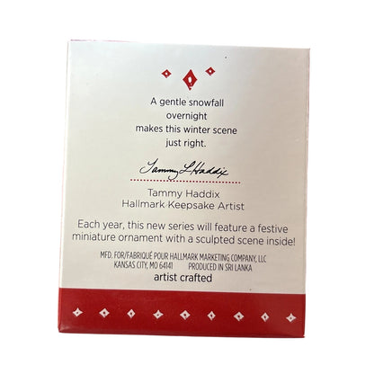 2015 A World Within Hallmark Ornament (A World Within) QXM8549