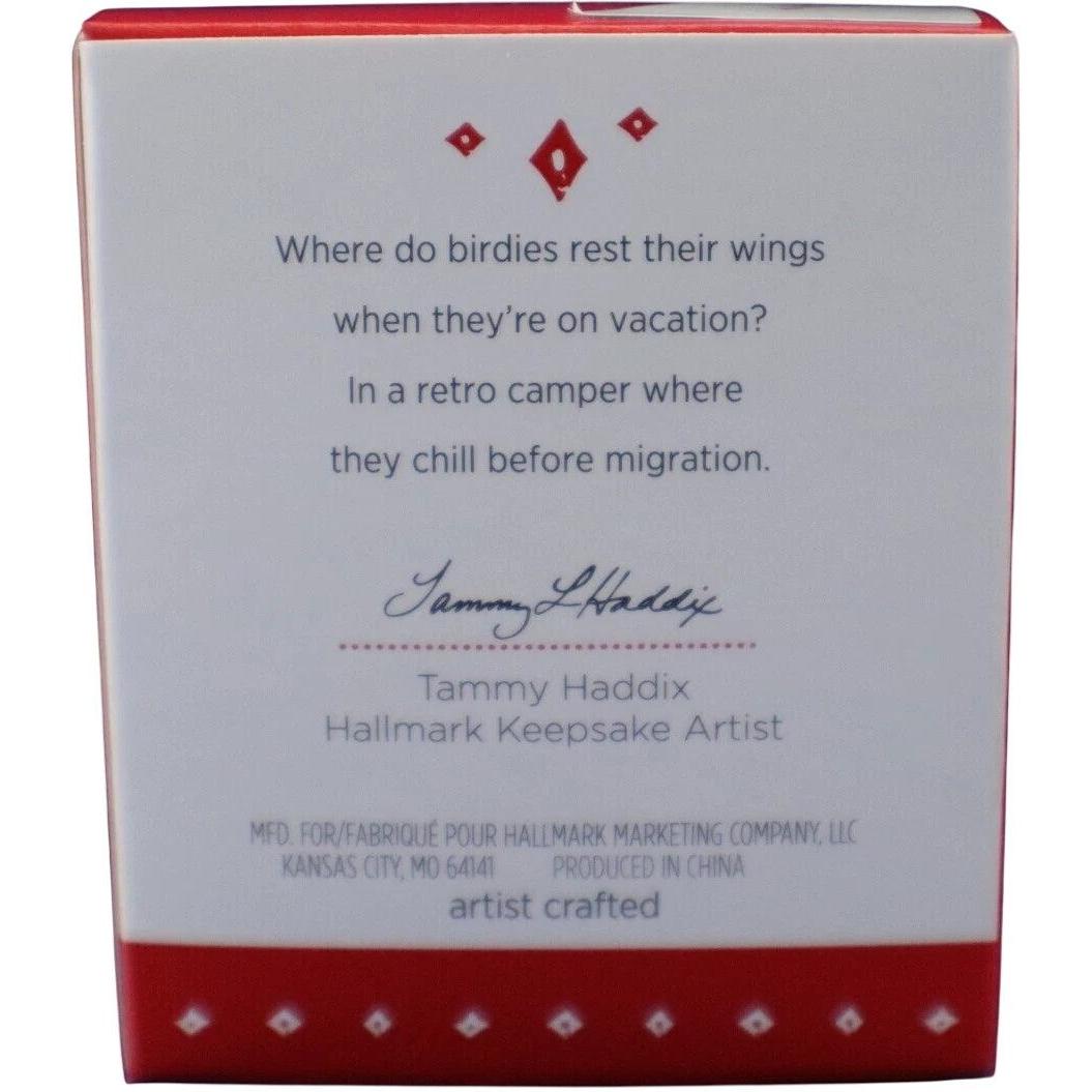 2015 Cozy Birdhouse Camper Hallmark Ornament (Happy Camper) QXC5149