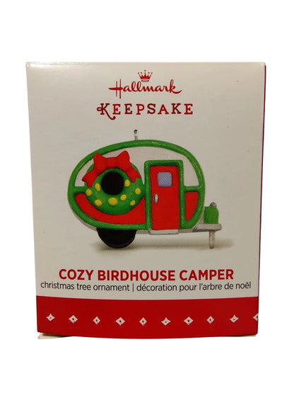2015 Cozy Birdhouse Camper Hallmark Ornament (Happy Camper) QXM8517