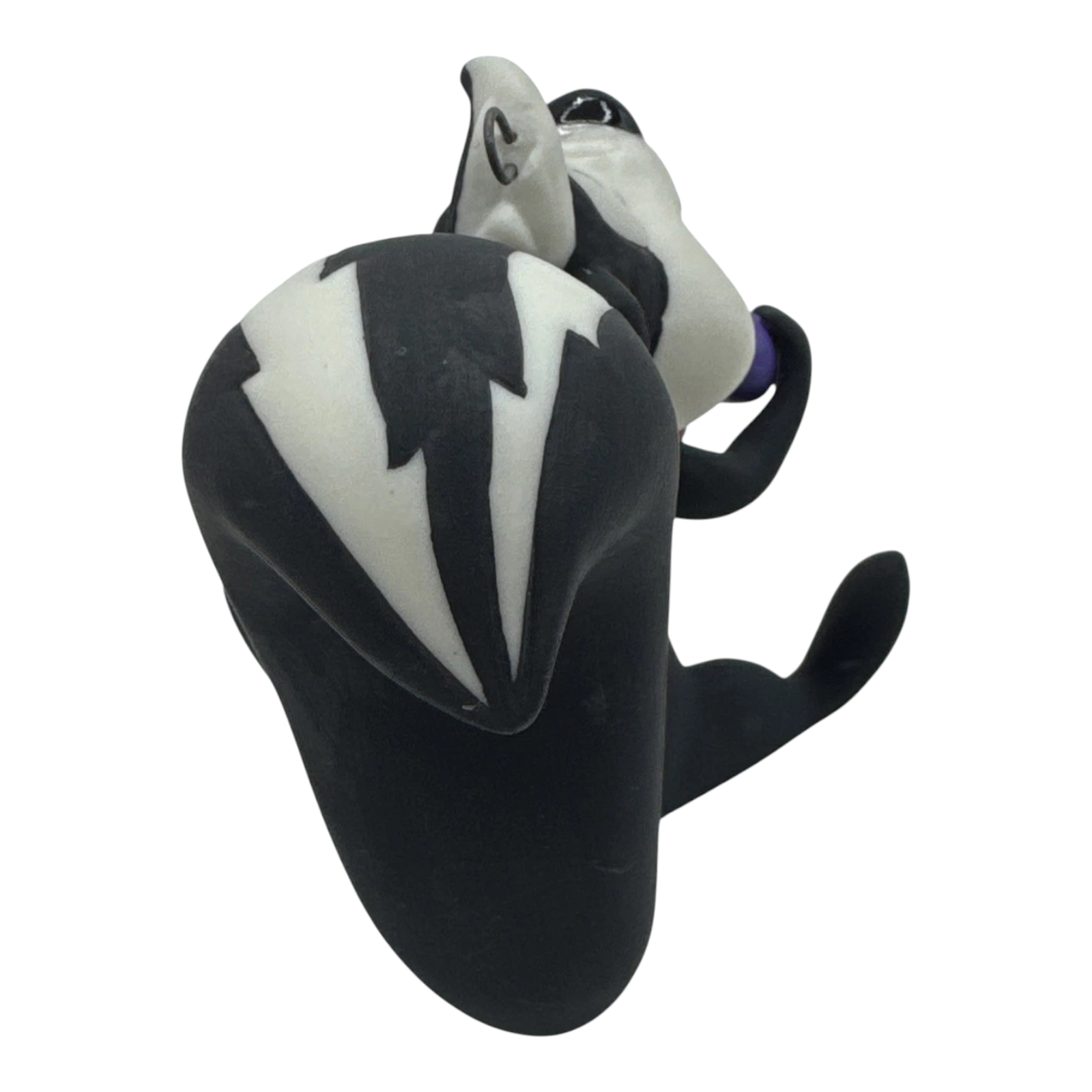 2015 Eau De Pew Hallmark Ornament (Looney Tunes) QXE3737