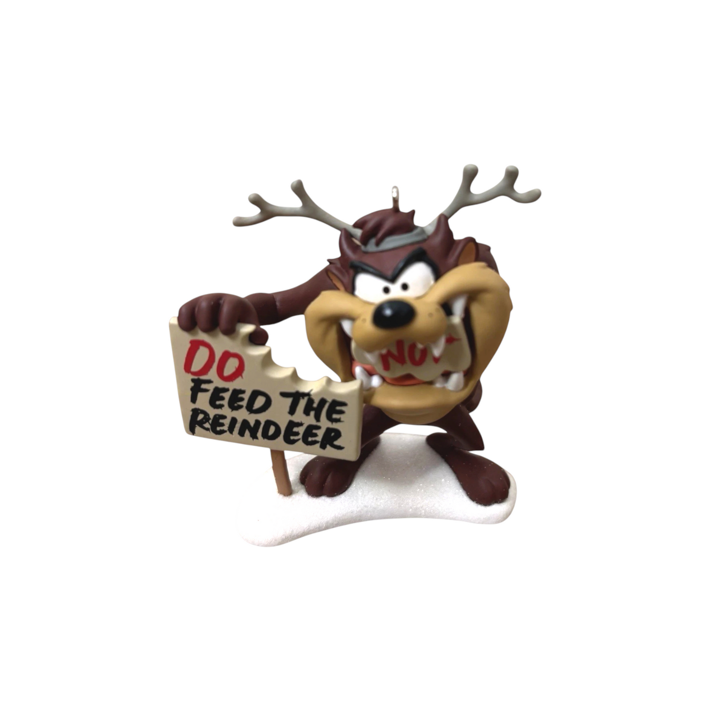 2015 Feed The Reindeer Hallmark Ornament (Looney Tunes) QXI2107