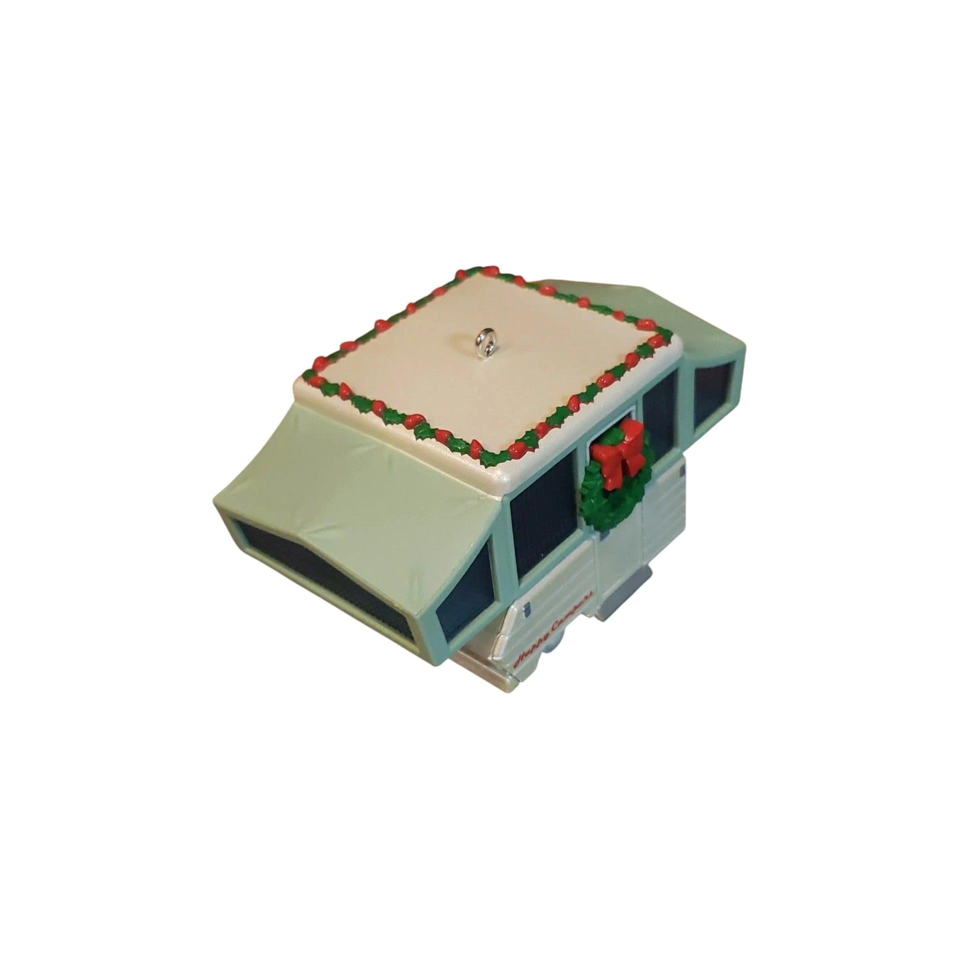 2015 Happy Campters Hallmark Ornament (Happy Camper) QGO1669 Image5
