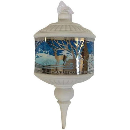 2015 Holidays at Home Hallmark Ornament (Holidays at Home) QGO1767