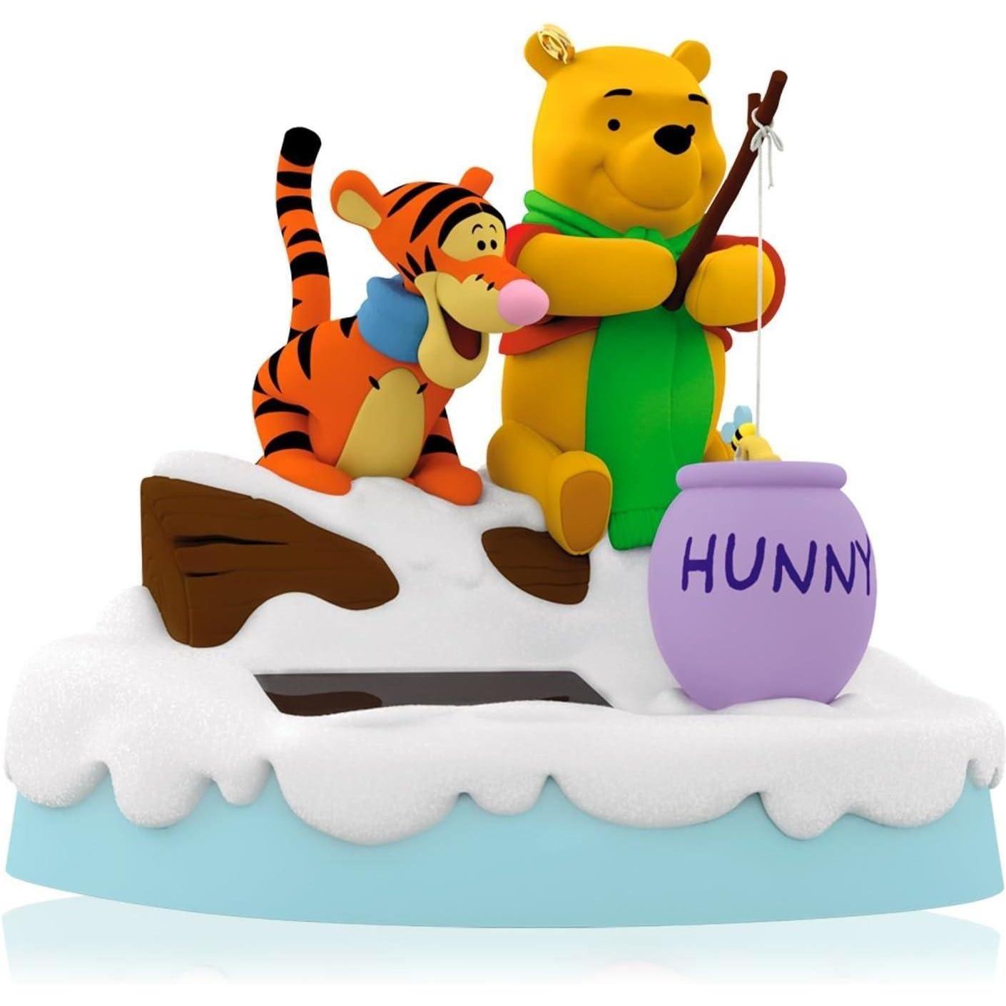 2015 Ice Fishi' Friends Hallmark Ornament (Winnie the Pooh) QXD6107