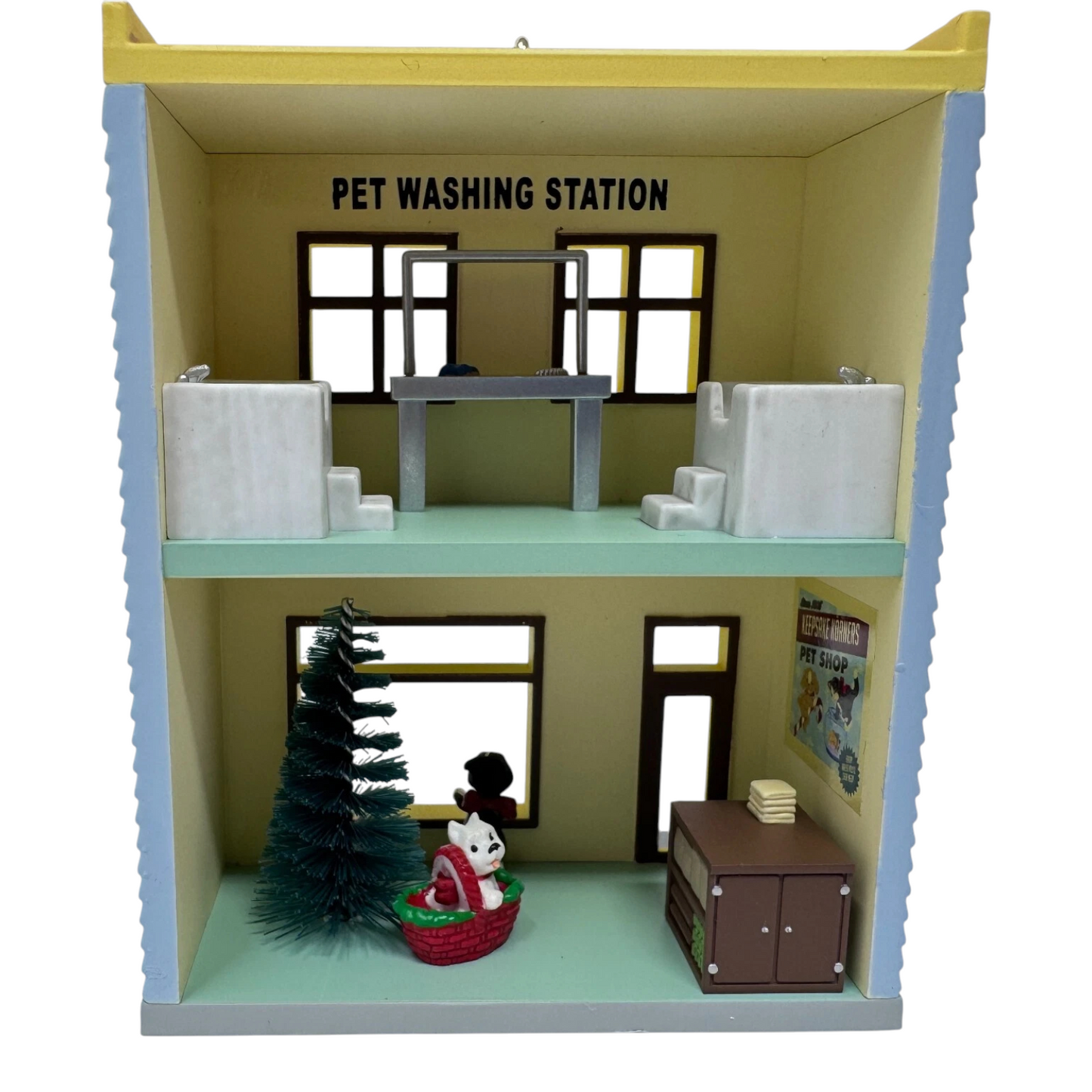 2015 Keepsake Korners Pet Shop Hallmark Ornament (Nostalgic Houses and Shops) QX9139