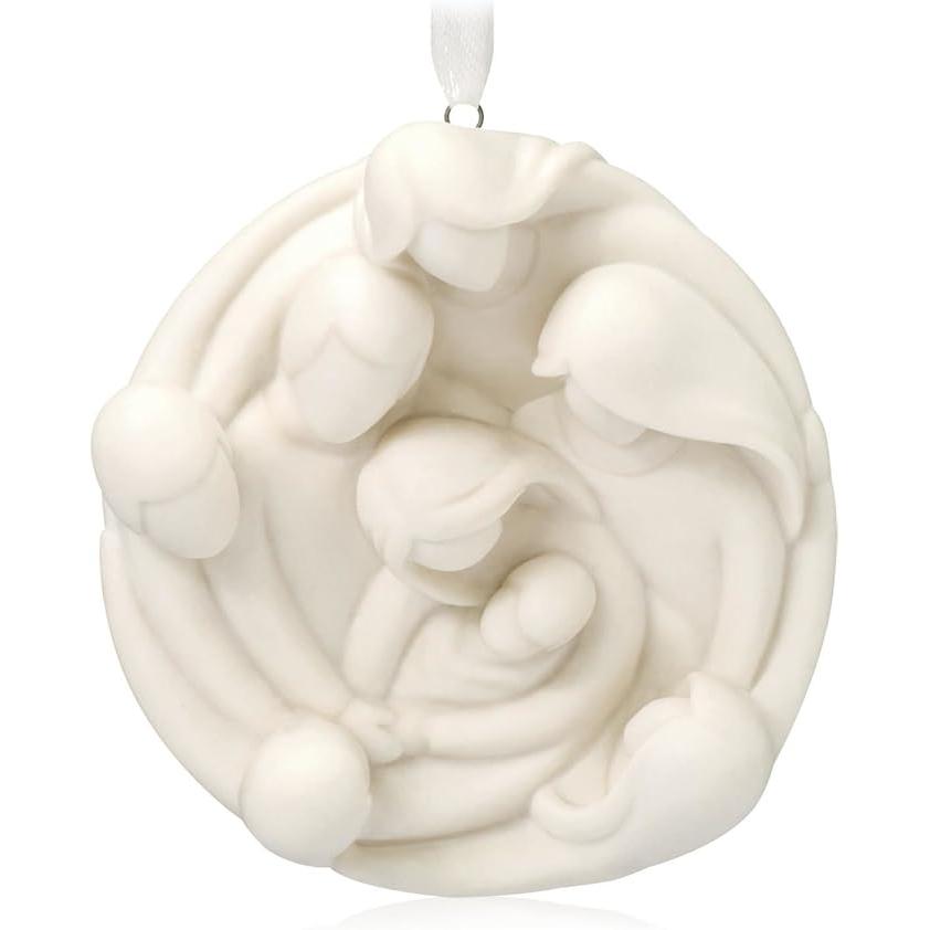 QSM7787 2015 La Familia (Family) Image1