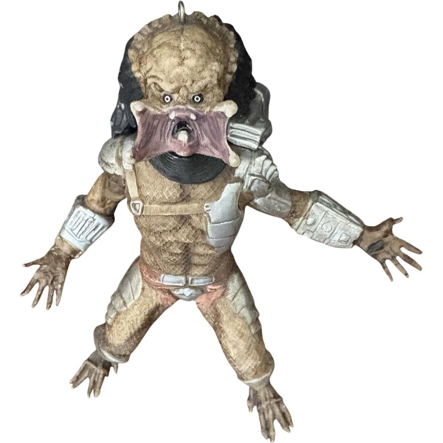 2015 Predator Hallmark Ornament (Predator) QXI2589