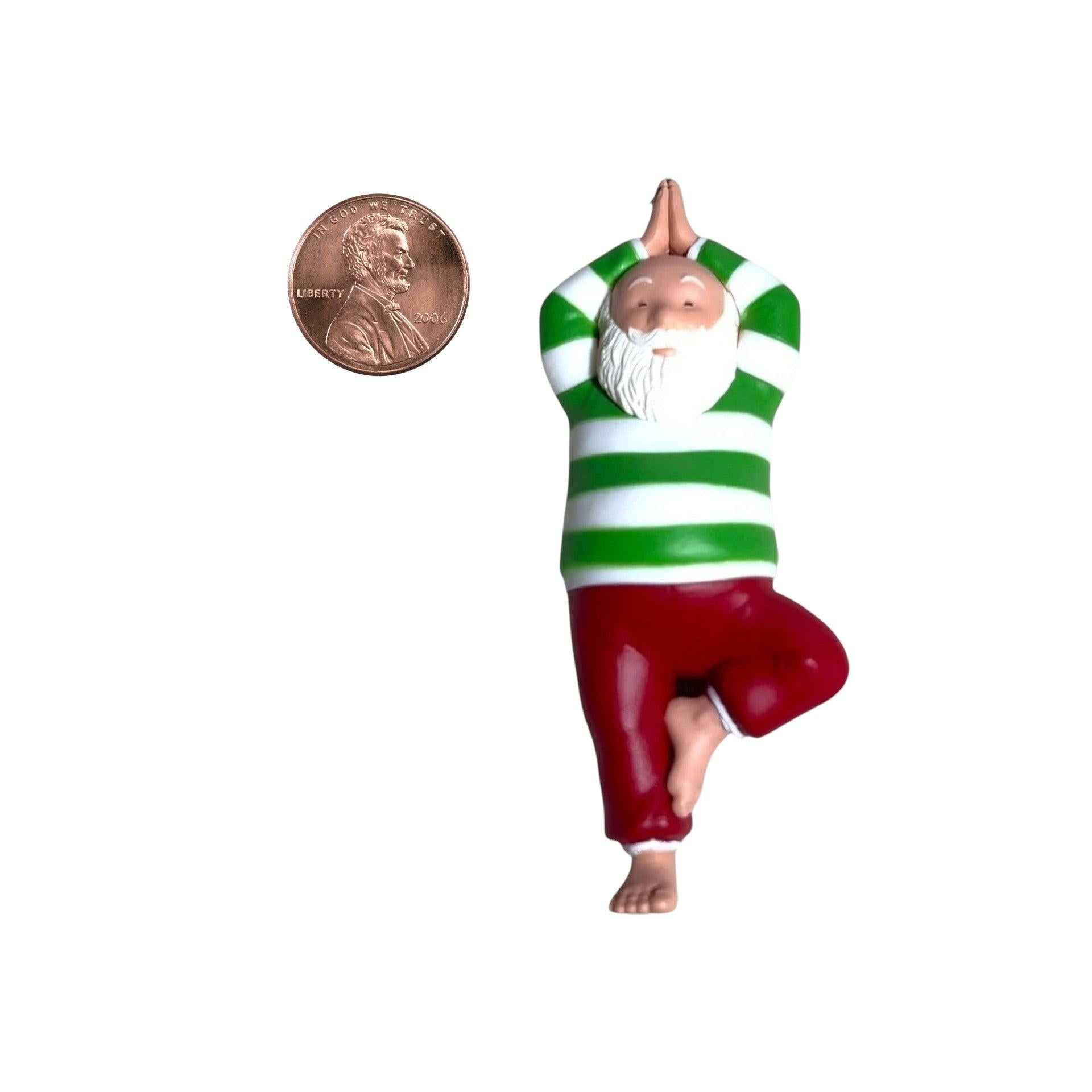 2015 Santa Yoga Hallmark Ornament (Santa Claus) QGO1679 Image4