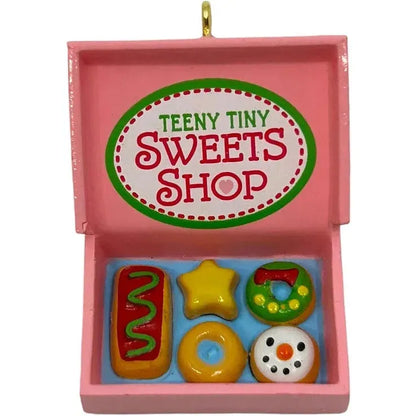 2015 Teeny Tiny Sweet Shop Hallmark Ornament (Kitchen) QXM8537