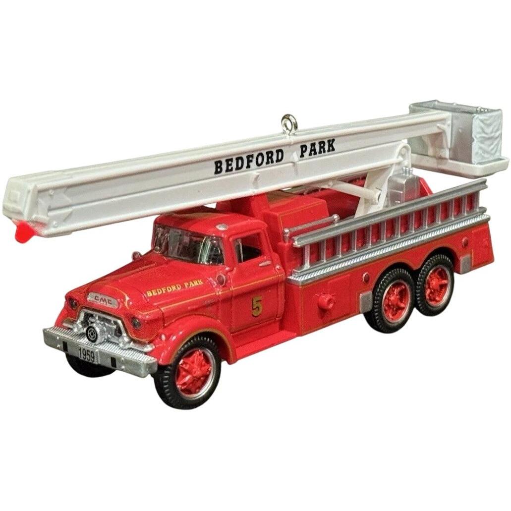 2016 1959 GMC Fire Engine Hallmark Ornament (Fire Brigade) QX9214