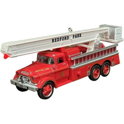 2016 1959 GMC Fire Engine Hallmark Ornament (Fire Brigade) QX9214