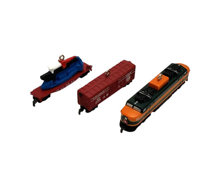 2016 2533W Great Northern Freight Set Hallmark Ornament (Lionel) QXM8504