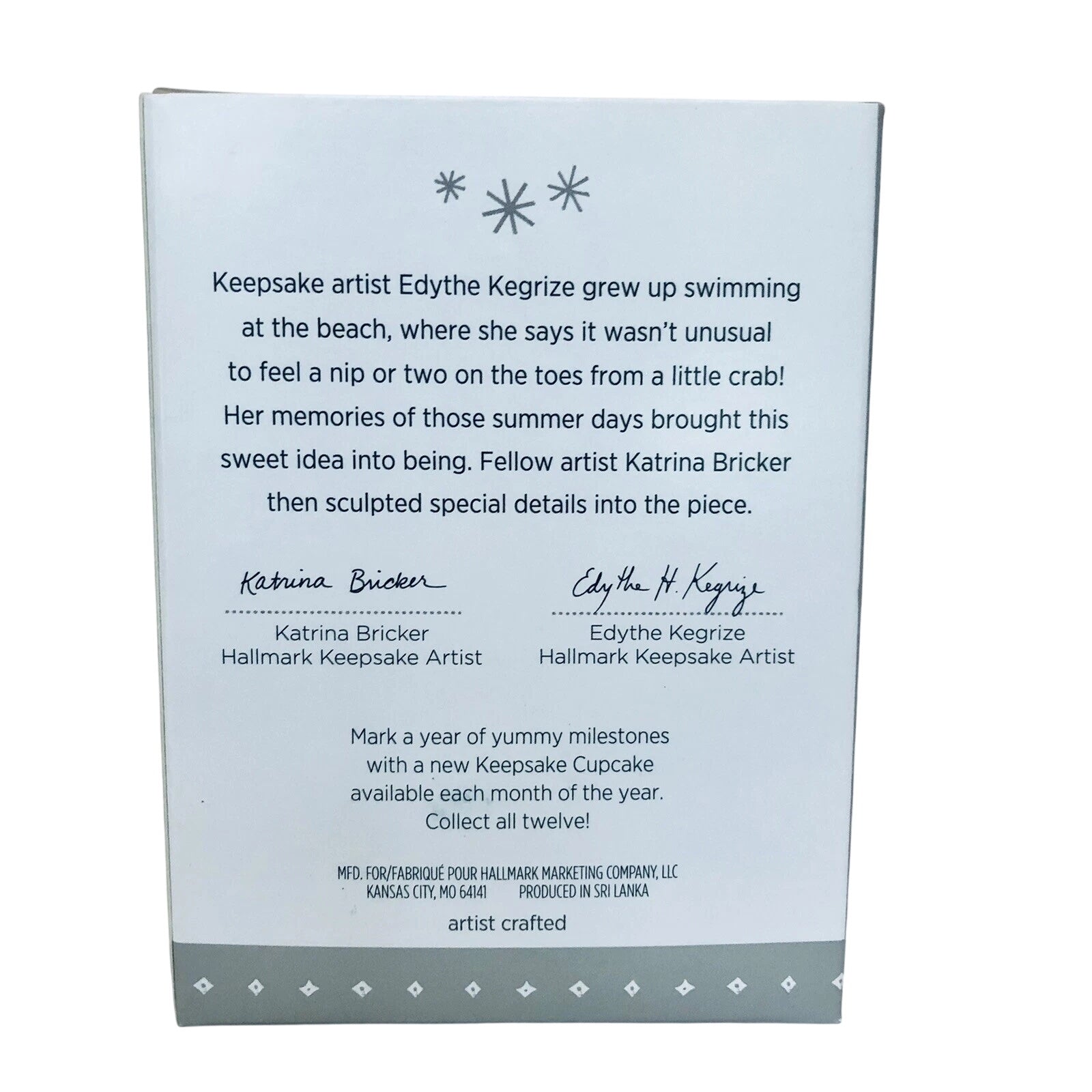 2016 A Little Crab Cake Hallmark Ornament (Keepsake Cupcake) QHA1036