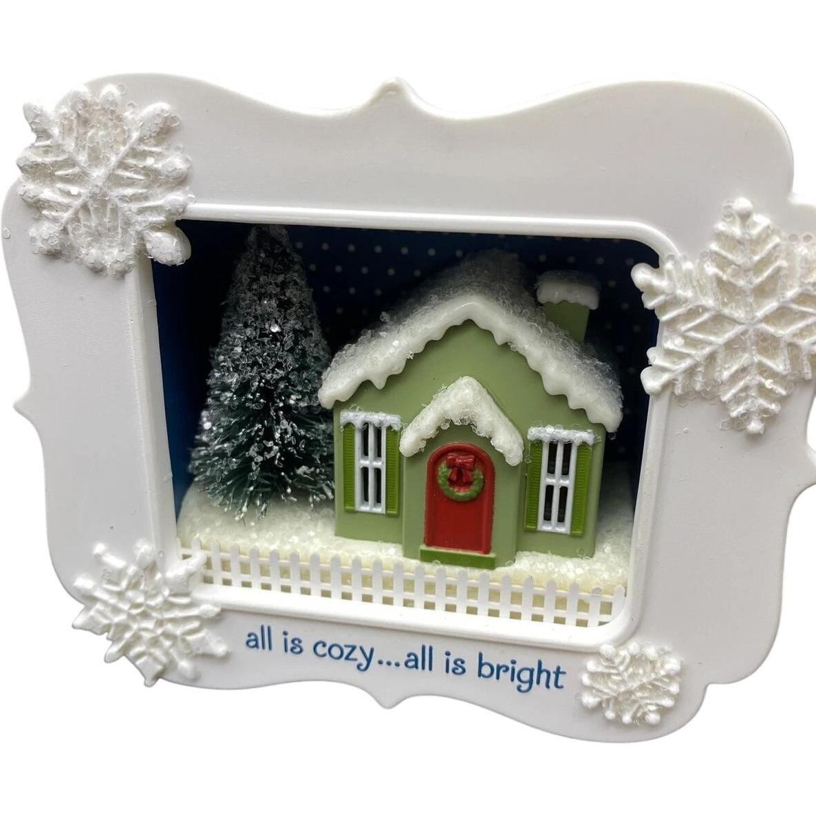 2016 All is Cozy Hallmark Ornament (Photo Holder) QGO1521