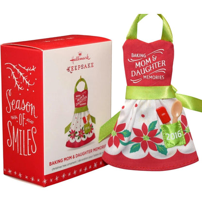 2016 Baking Mom and Daughter Hallmark Ornament (Kitchen & Baking) QGO1631