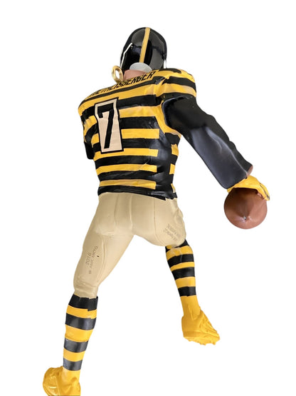2016 Ben Roethlisberger Hallmark Ornament (Football Legends) QXI3864