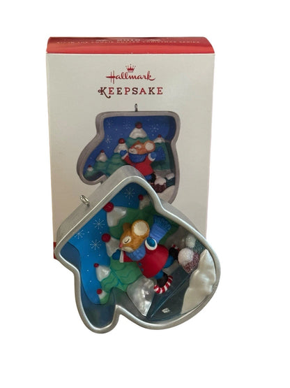 2016 Cookie Cutter Christmas Hallmark Ornament (Cookie Cutter Christmas) QX9121