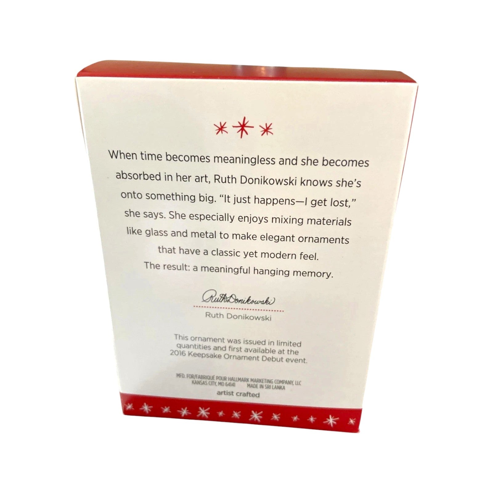 2016 Cupcake for Christmas! Hallmark Ornament (Cupcake) QXE3144