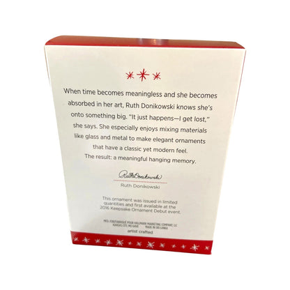 2016 Cupcake for Christmas! Hallmark Ornament (Cupcake) QXE3144