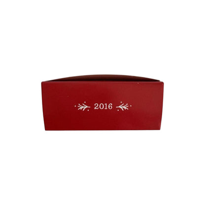 Red box with '2016' printed on a white background