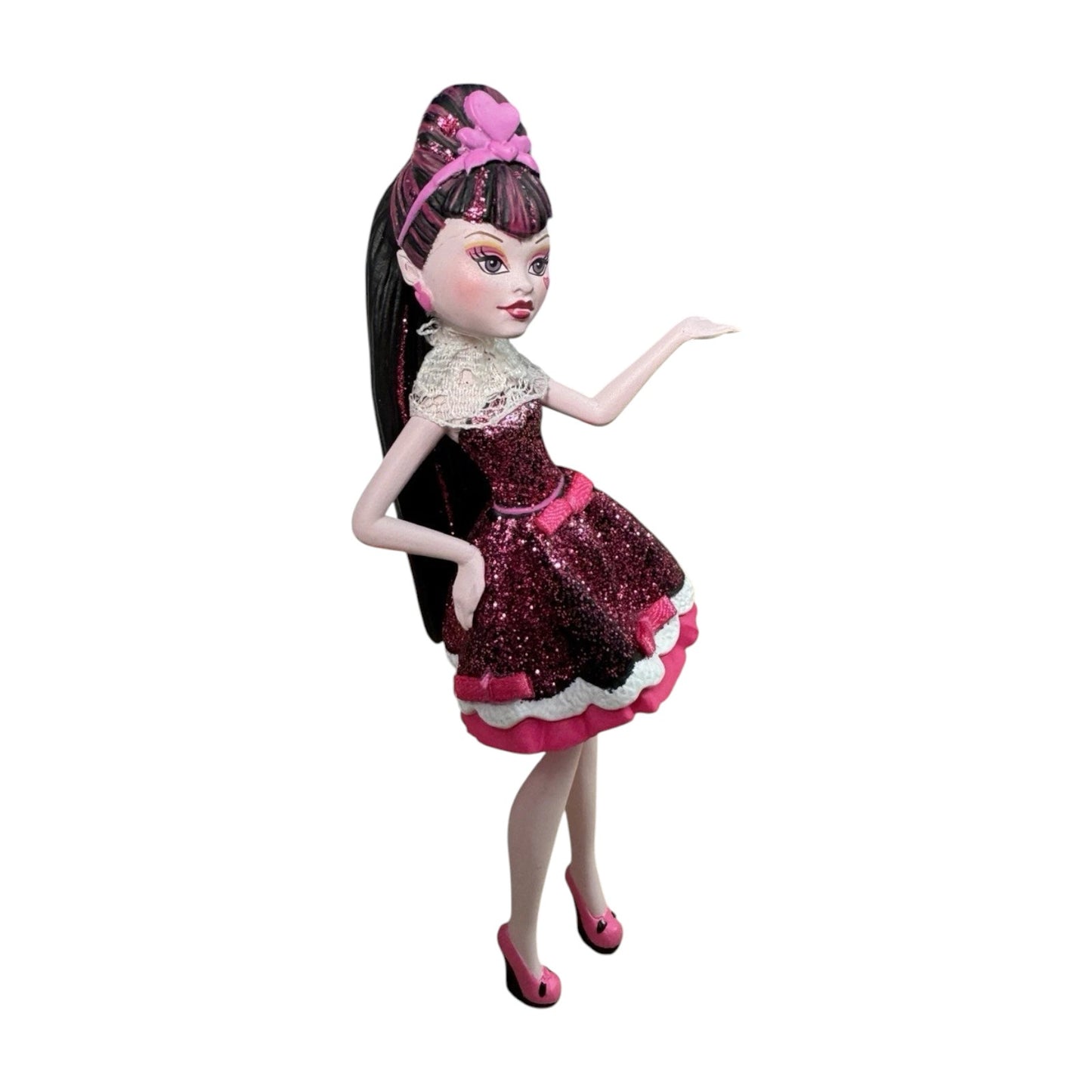 2016 Draculaura Hallmark Ornament (Monster High) QXI3221