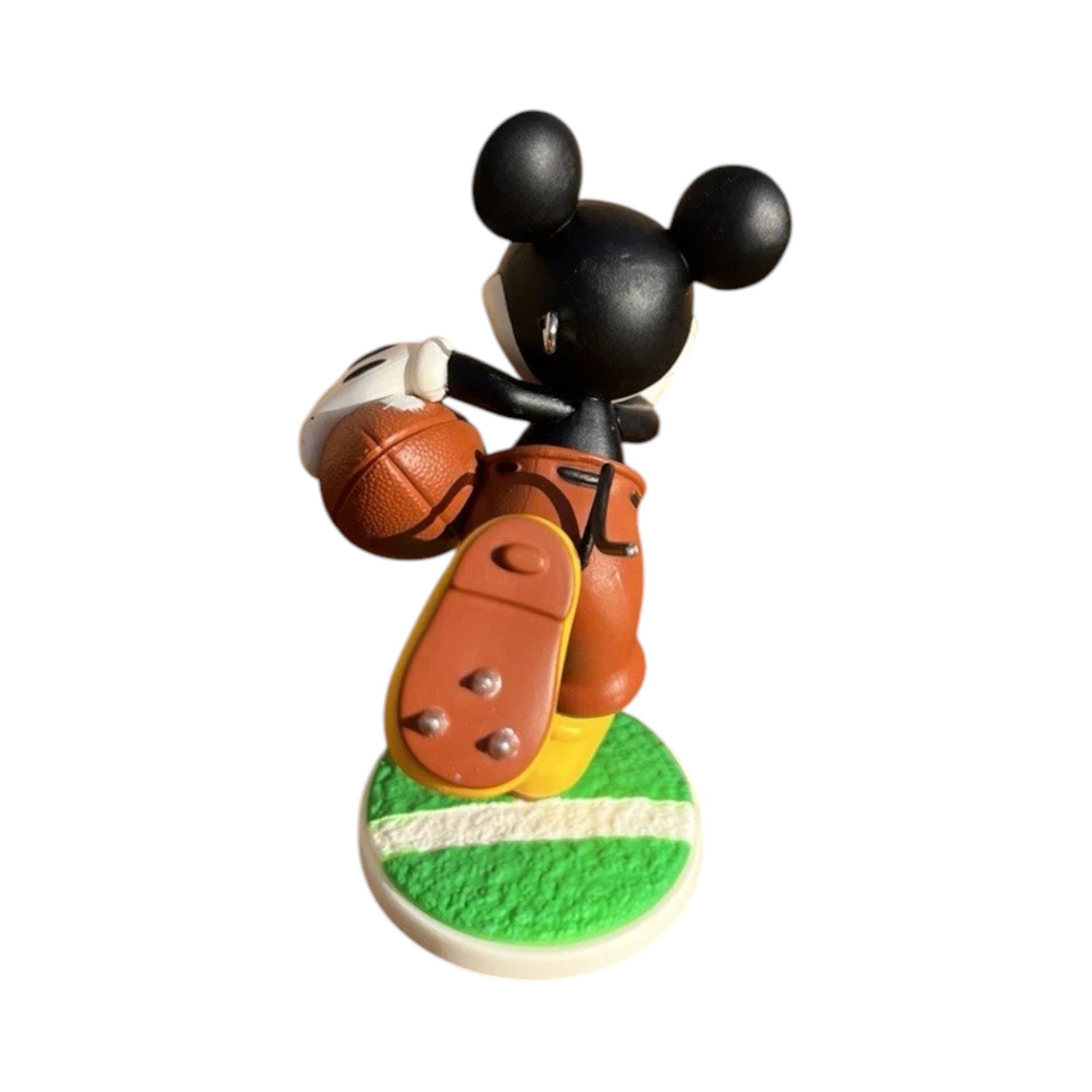 2016 Touchdown Mickey Hallmark Ornament (Mickey's Movie Mousterpieces) QX9021