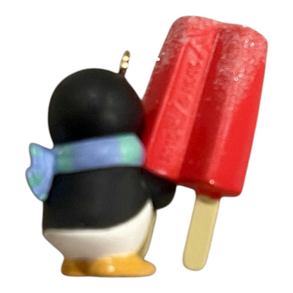 2016 A Tasty Treat Hallmark Ornament (Petite Penguins) QXM8561