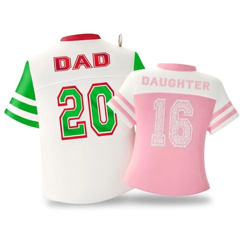 2016 Dad & Daughter Hallmark Ornament (Family) QGO1111