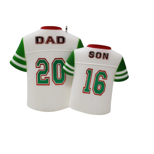 2016 Dad & Son Hallmark Ornament (Family) QGO1104