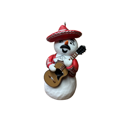 2016 Feliz Navidad Hallmark Ornament (Snowmen) QGO1024 Image1