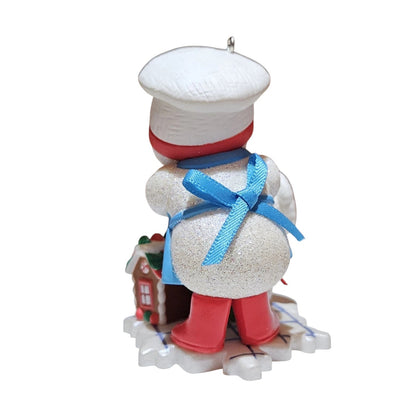 2016 Frosting Friends Hallmark Ornament (Making Memories) QX9071