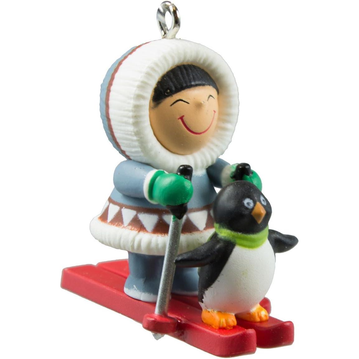 2016 Frosty Little Friends Hallmark Ornament (Frosty Friends) QXM8591