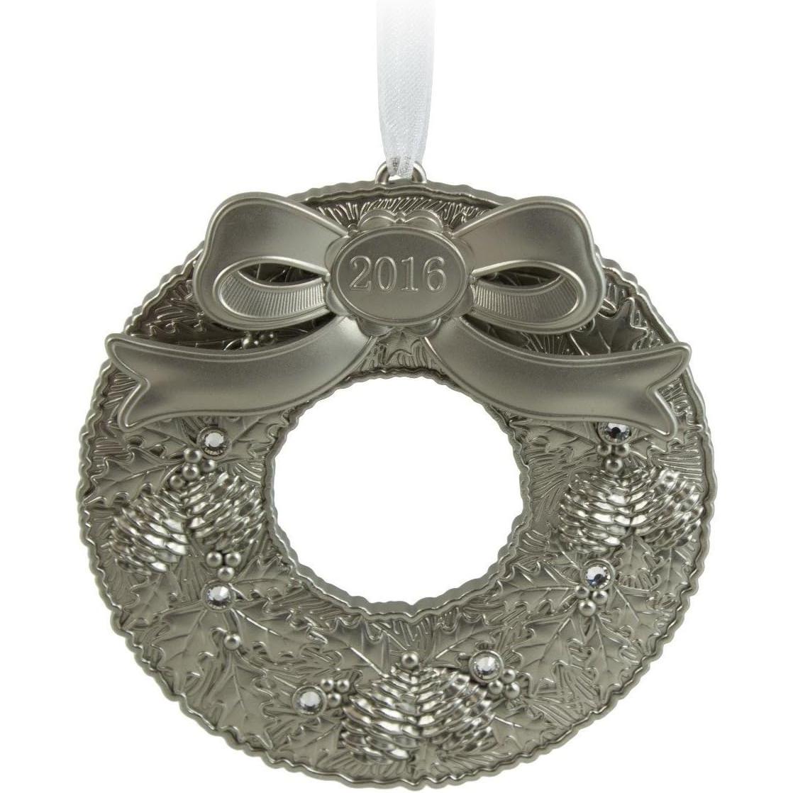 QGO1531 2016 Holiday Wreath (Wreath) Image1