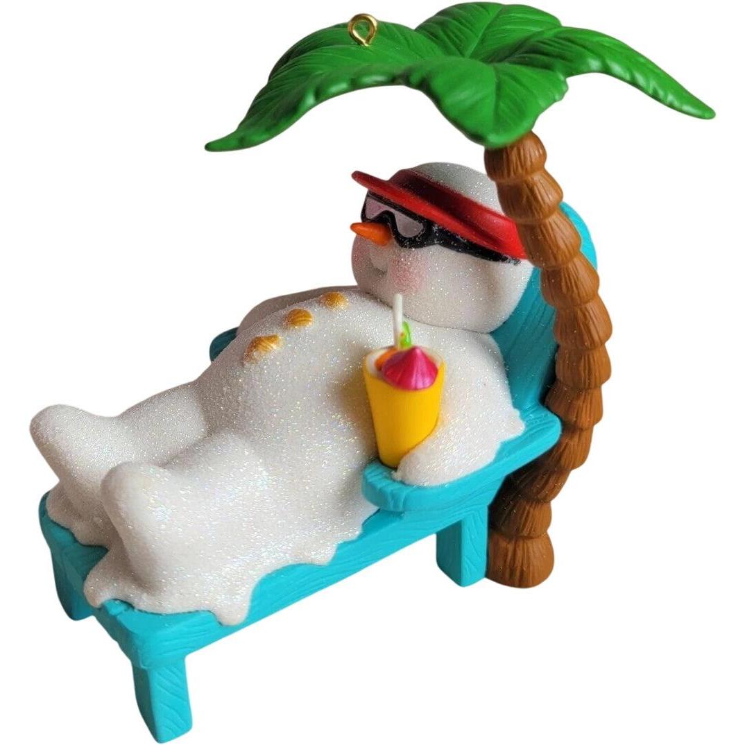 2016 Kokomo Hallmark Ornament (Beach) QGO1051