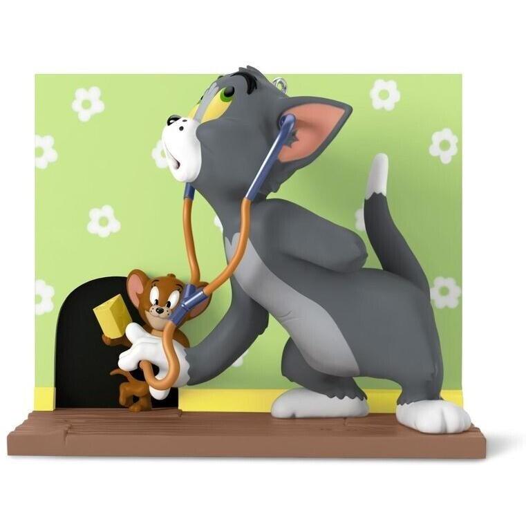 2016 Mouse Trouble Hallmark Ornament (Tom and Jerry) QXI3014