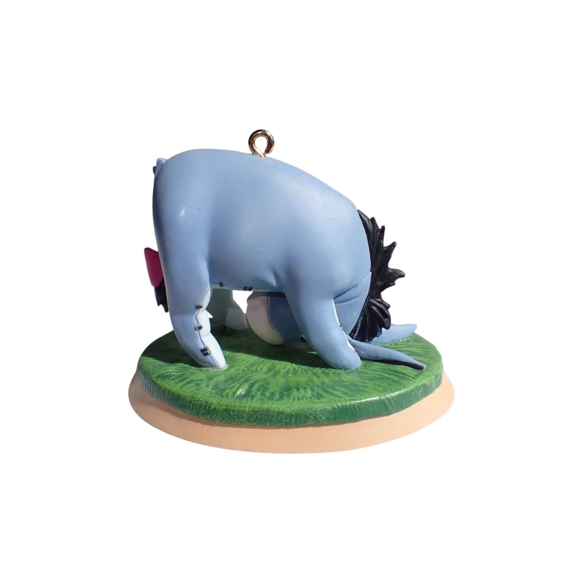 2016 Not Much of a Tail Hallmark Ornament (Winnie the Pooh) QXD6044 Image3