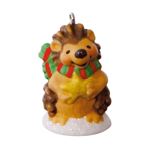 2016 "Quill" You Be My Snow Buddy? Hallmark Ornament (Hedgehog) QXM8541