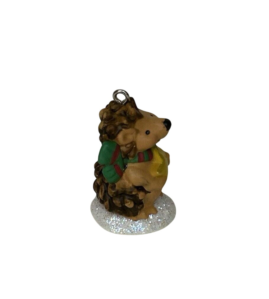 2016 "Quill" You Be My Snow Buddy? Hallmark Ornament (Hedgehog) QXM8541