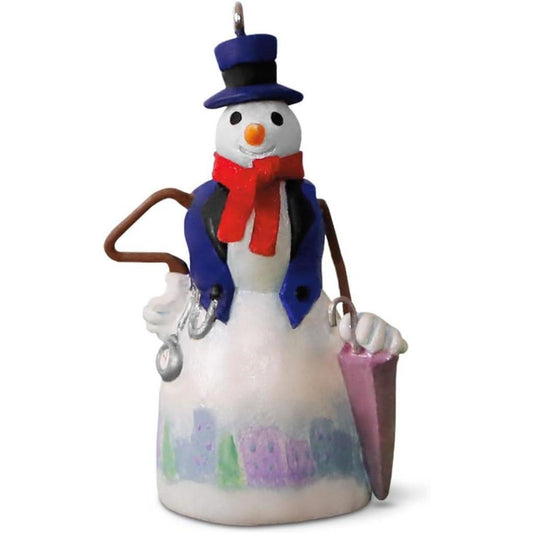 2016 Skylar A. Woolscarf Hallmark Ornament (Snowtop Lodge) QXE3124