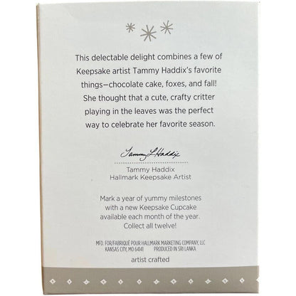 2016 Sly and Sweet Hallmark Ornament (Keepsake Cupcake) QHA1037