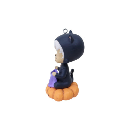 2016 Sweet Trick-Or-Treater Hallmark Ornament (Halloween) QXI3554 Image4