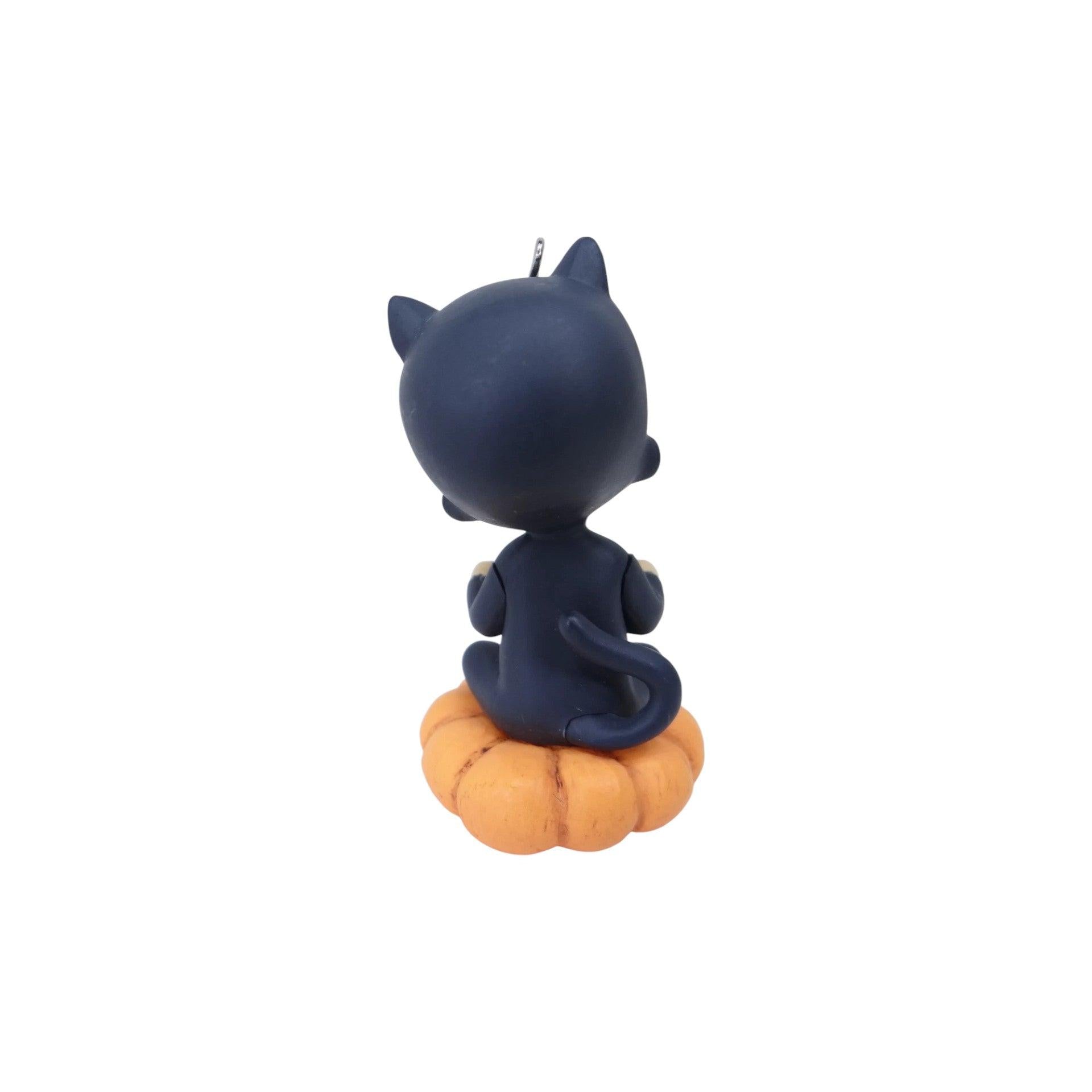 2016 Sweet Trick-Or-Treater Hallmark Ornament (Halloween) QXI3554 Image5
