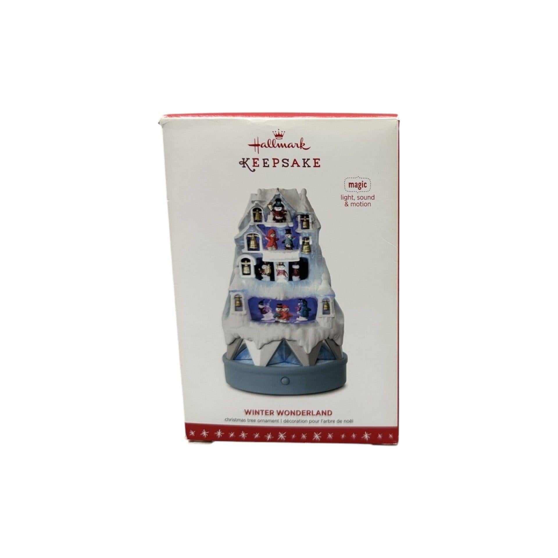 2016 Winter Wonderland (Magic Village) Hallmark Ornament QGO1061 Image2