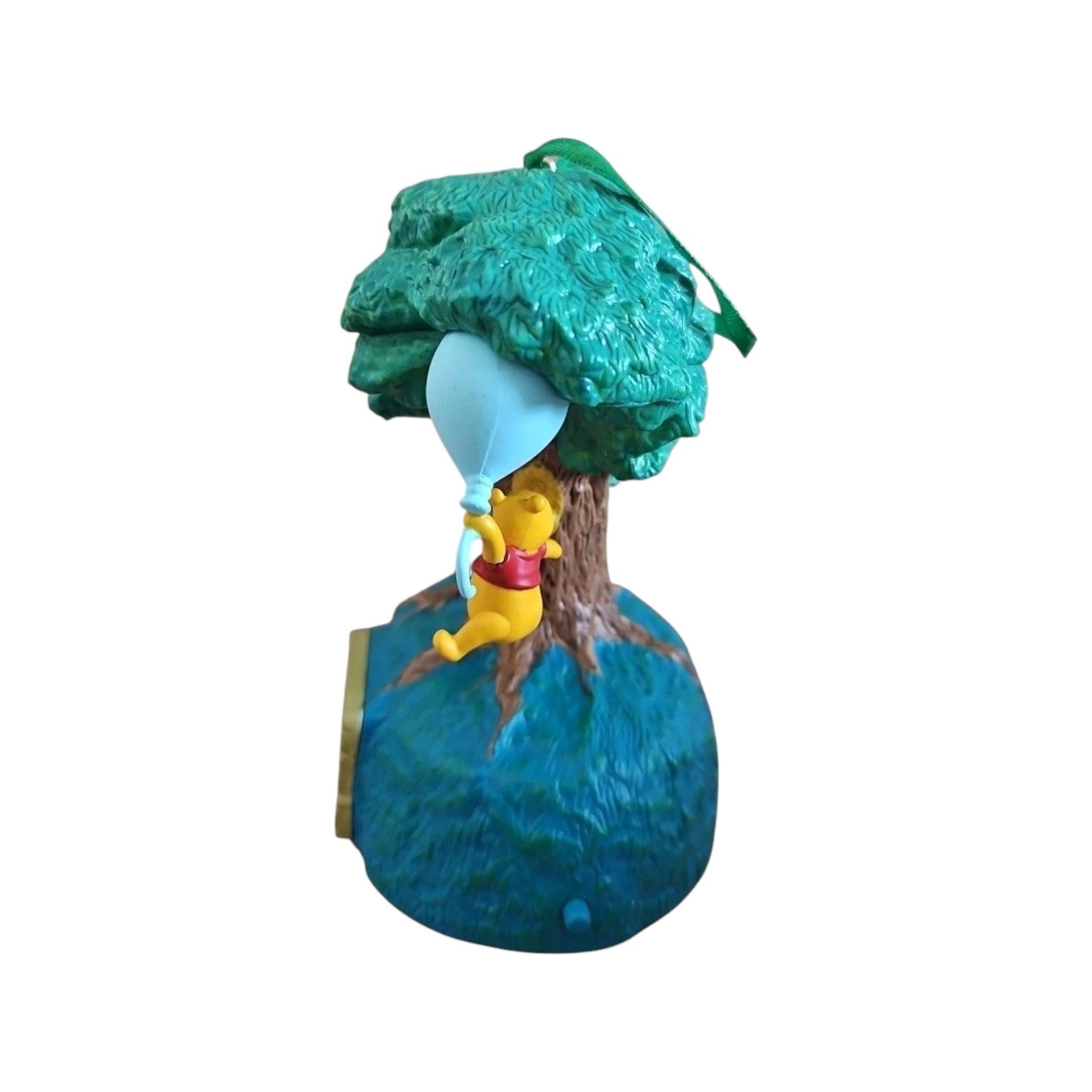 2016Disney Winnie the Pooh and The Honey Tree Hallmark Ornament (Winnie the Pooh) QXD6041 Image3