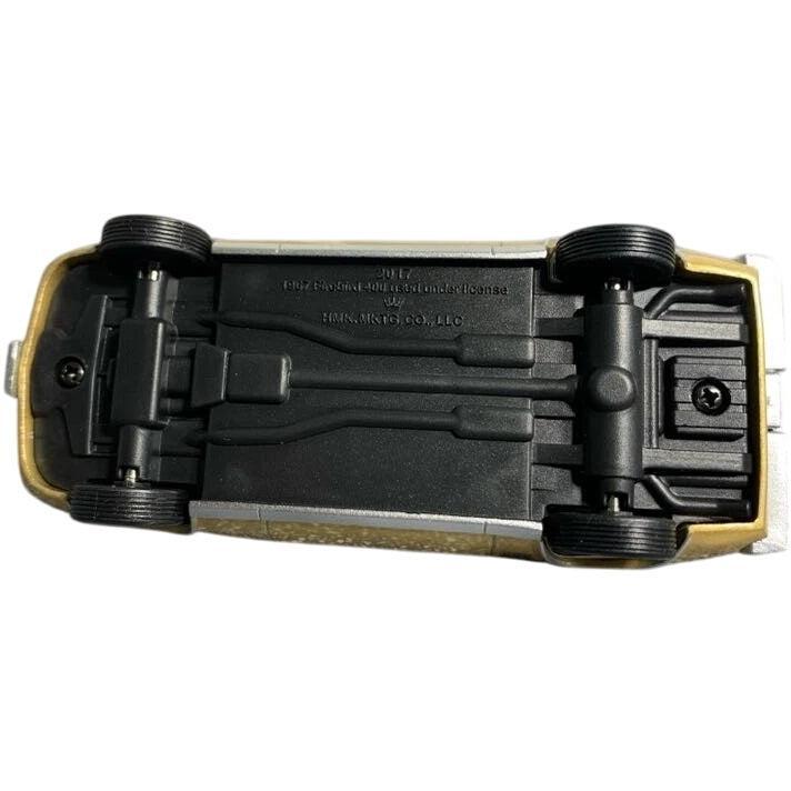 2017 1967 Pontiac Firebird 400 Hallmark Ornament (Classic American Cars) QXE3045