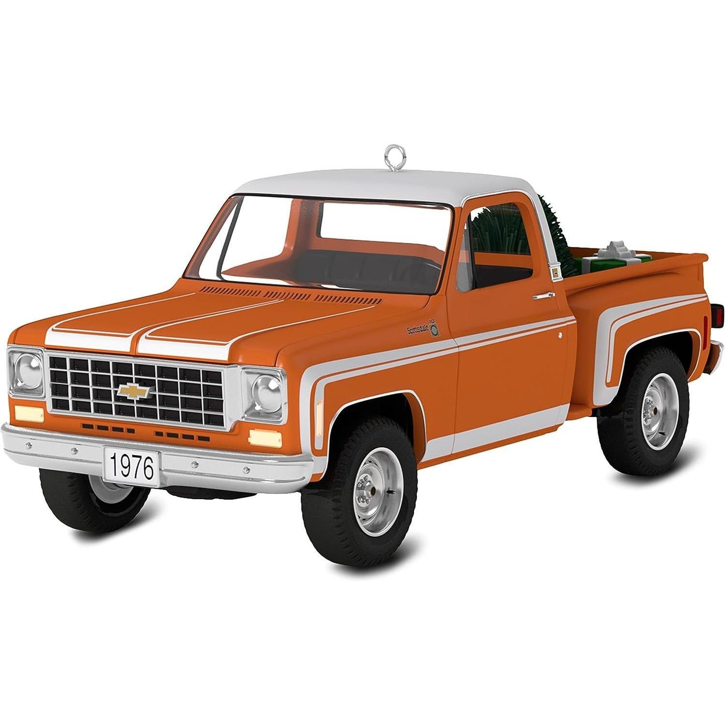 2017 1976 Chevrolet C-10 Sport Hallmark Ornament (All-American Trucks) QX9242