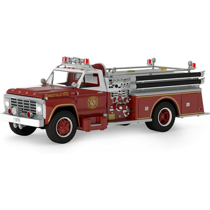 2017 1979 Ford F-700 Fire Engine Hallmark Ornament (Fire Brigade) QX9252