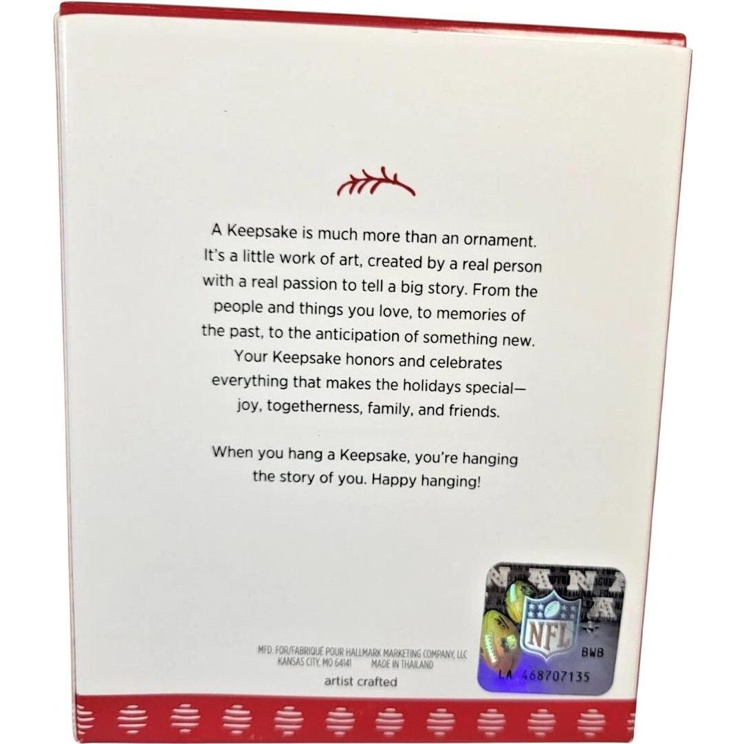 2017 Barry Sanders Hallmark Ornament (Footballl Legends) QXI3475