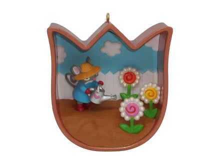 2017 Cookie Cutter Spring Hallmark Ornament (Cookie Cutter Through the Year) QHA9125