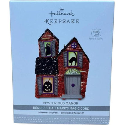 2017 Mysterious Manor Hallmark Ornament (Halloween) QFO5252